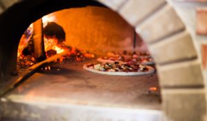 pizza-oven-2537308_1920-1600x1600